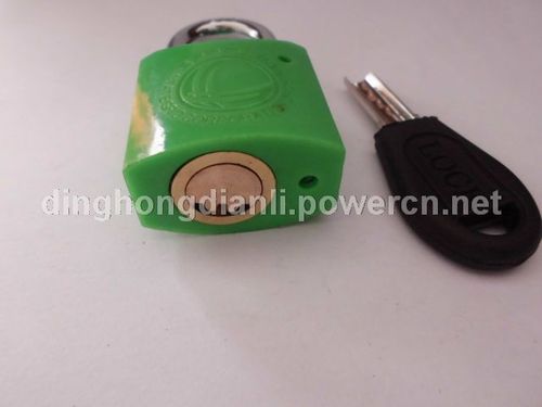 電力安全守護者 原子塑鋼電力表箱鎖與變壓器防盜鎖專業供應
